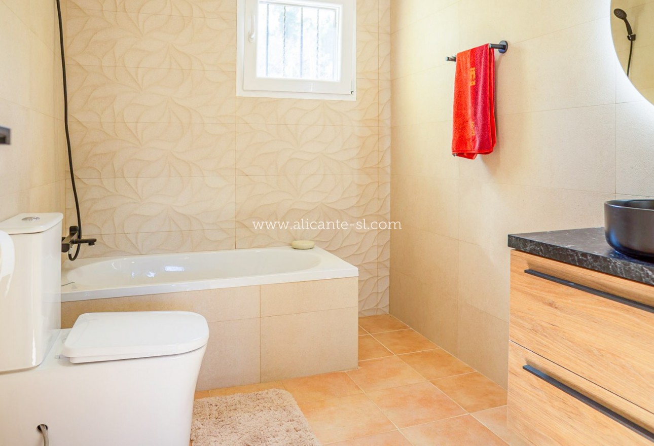 Revente - Villa  - La Romana