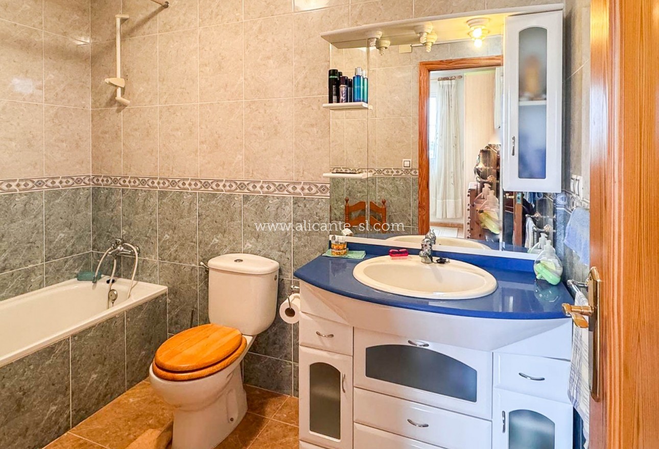 Revente - Villa  - La Romana