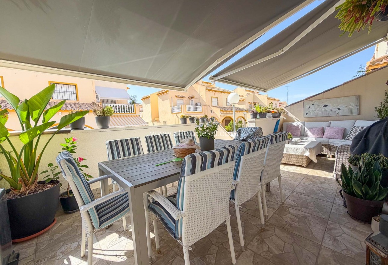 Revente - Villa  - Orihuela Costa - Los Altos