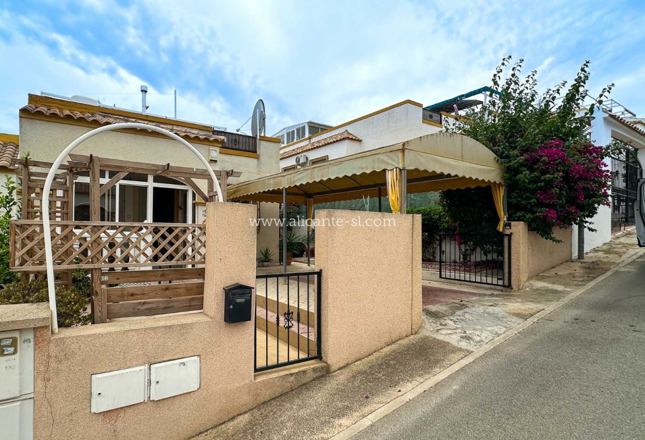 Revente - Villa  - San Fulgencio - La Marina Urb