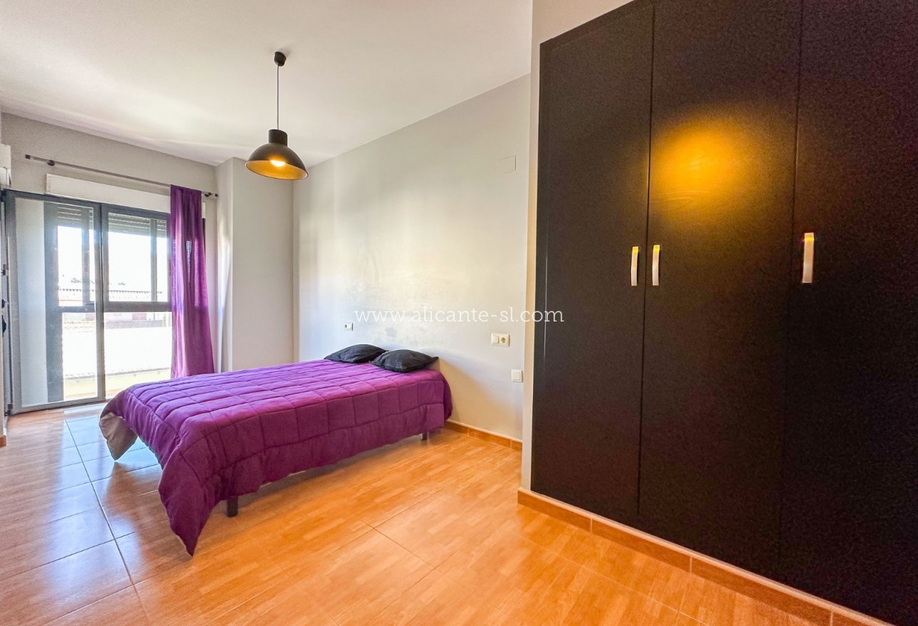 Sale - Apartment / flat - Hondón de las Nieves