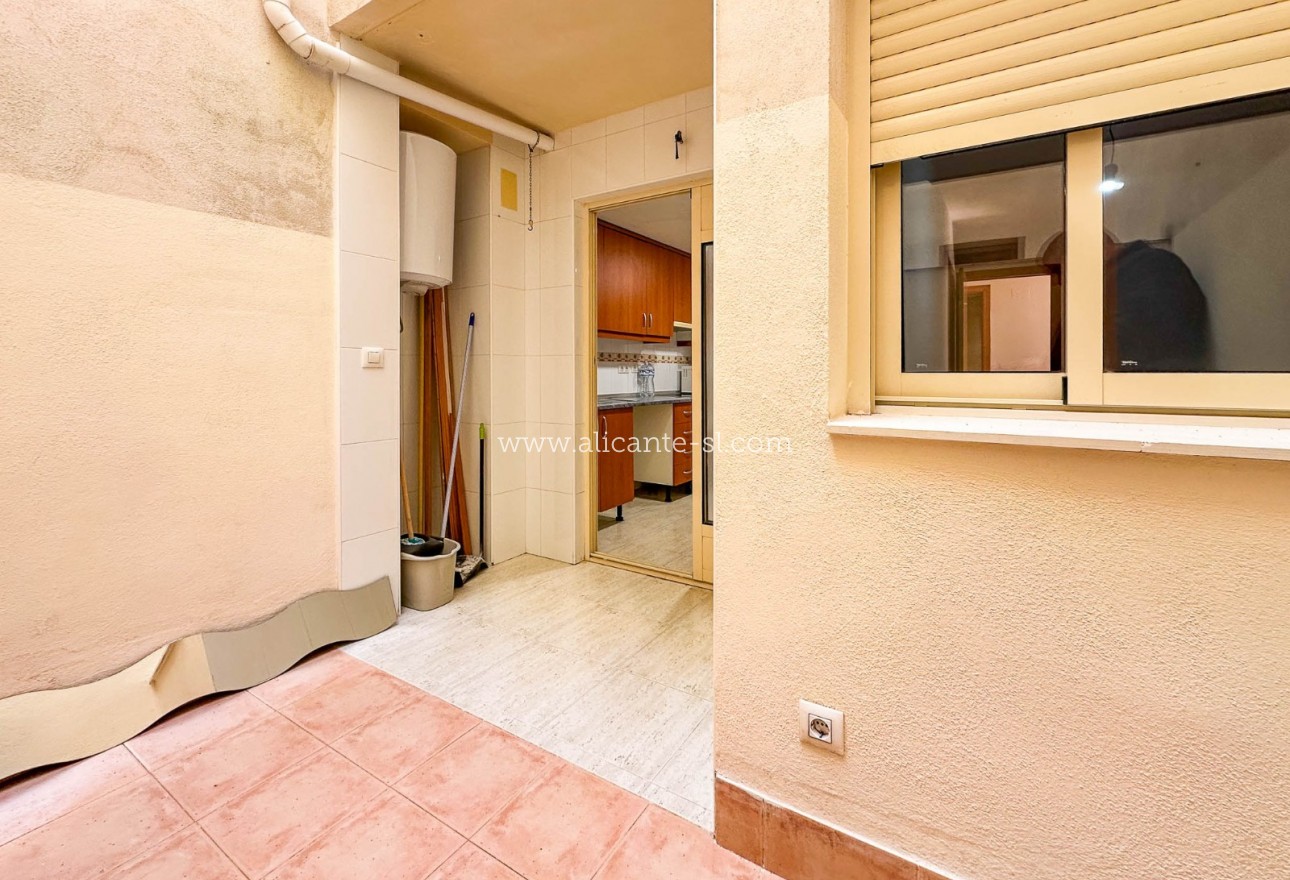 Sale - Apartment  - Hondón de las Nieves