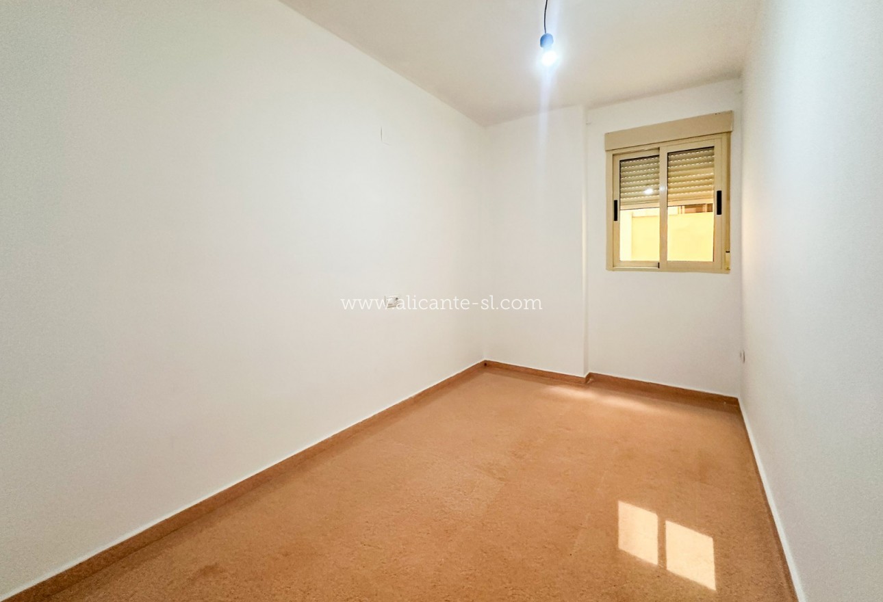 Sale - Apartment  - Hondón de las Nieves