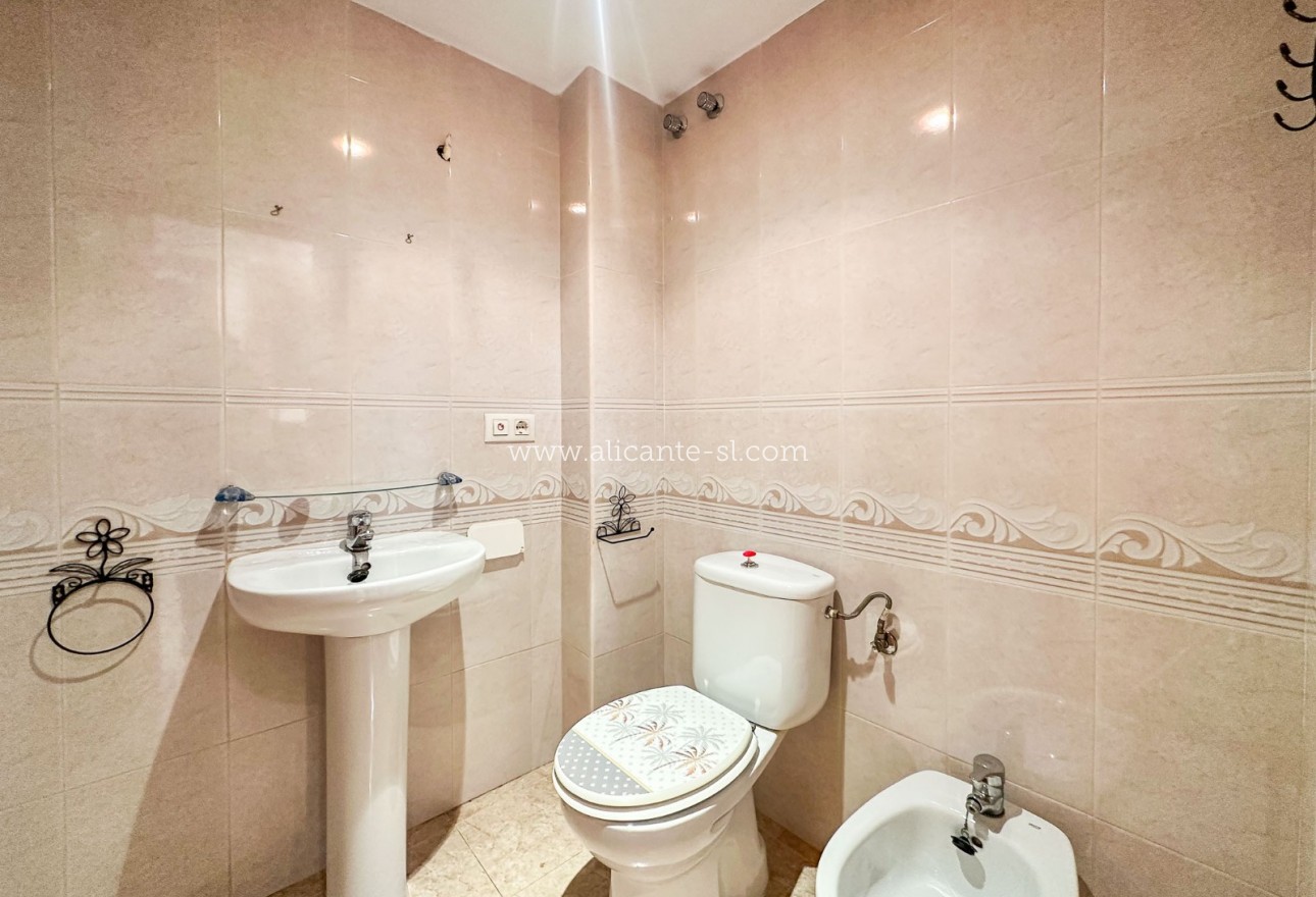 Sale - Apartment  - Hondón de las Nieves