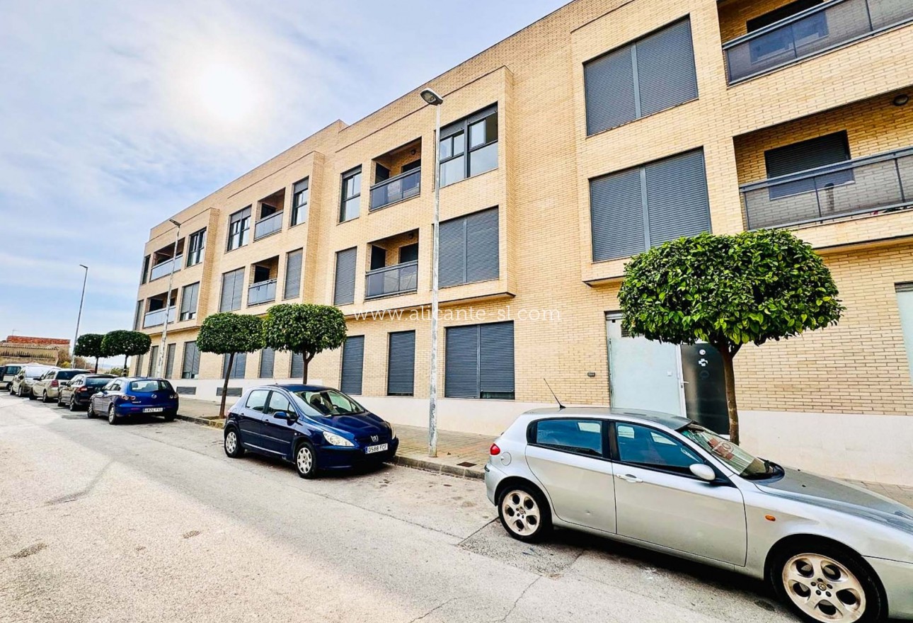 Sale - Apartment  - Hondón de las Nieves