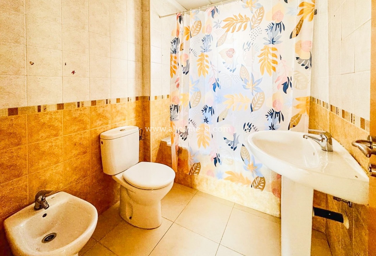 Sale - Apartment  - Hondón de las Nieves