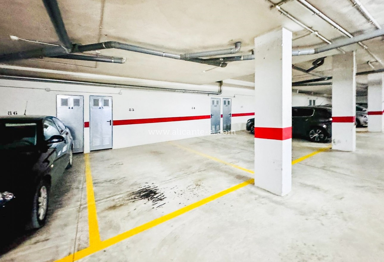 Sale - Apartment  - Hondón de las Nieves