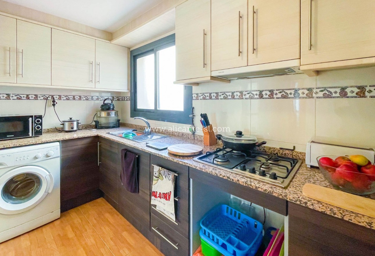 Sale - Apartment  - Hondón de las Nieves