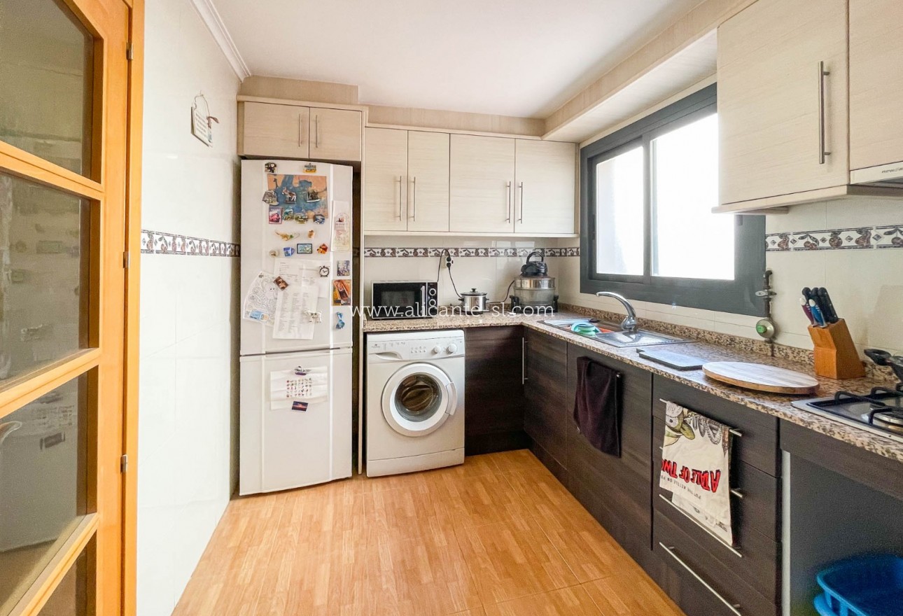 Sale - Apartment  - Hondón de las Nieves