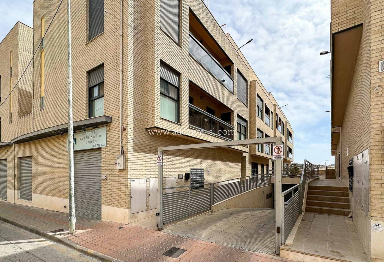 Sale - Apartment  - Hondón de las Nieves