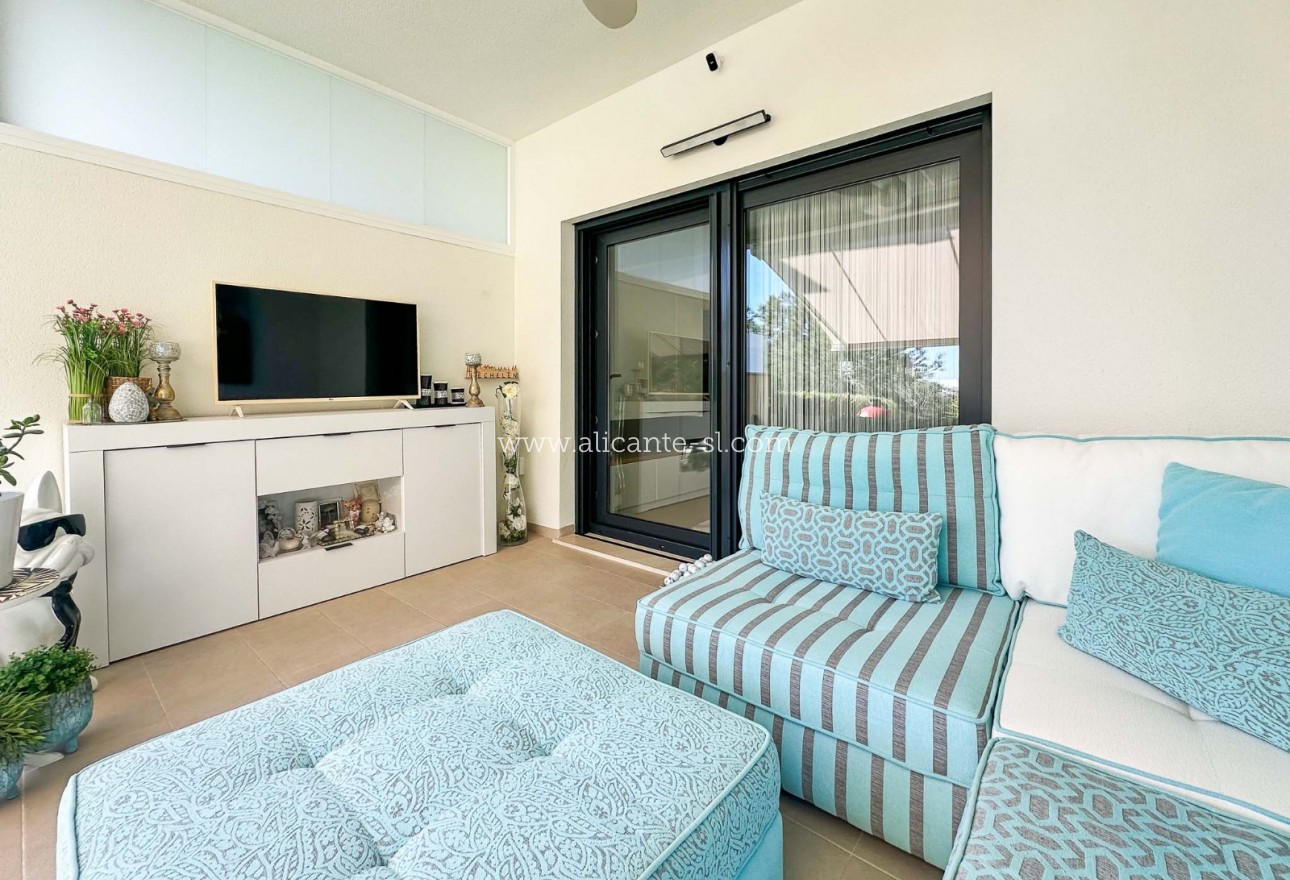 Sale - Apartment  - Pilar de la Horadada