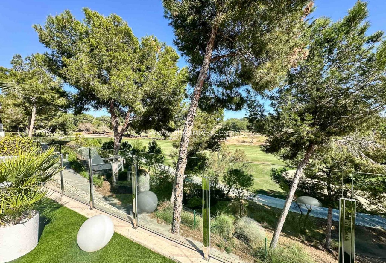 Sale - Apartment  - Pilar de la Horadada