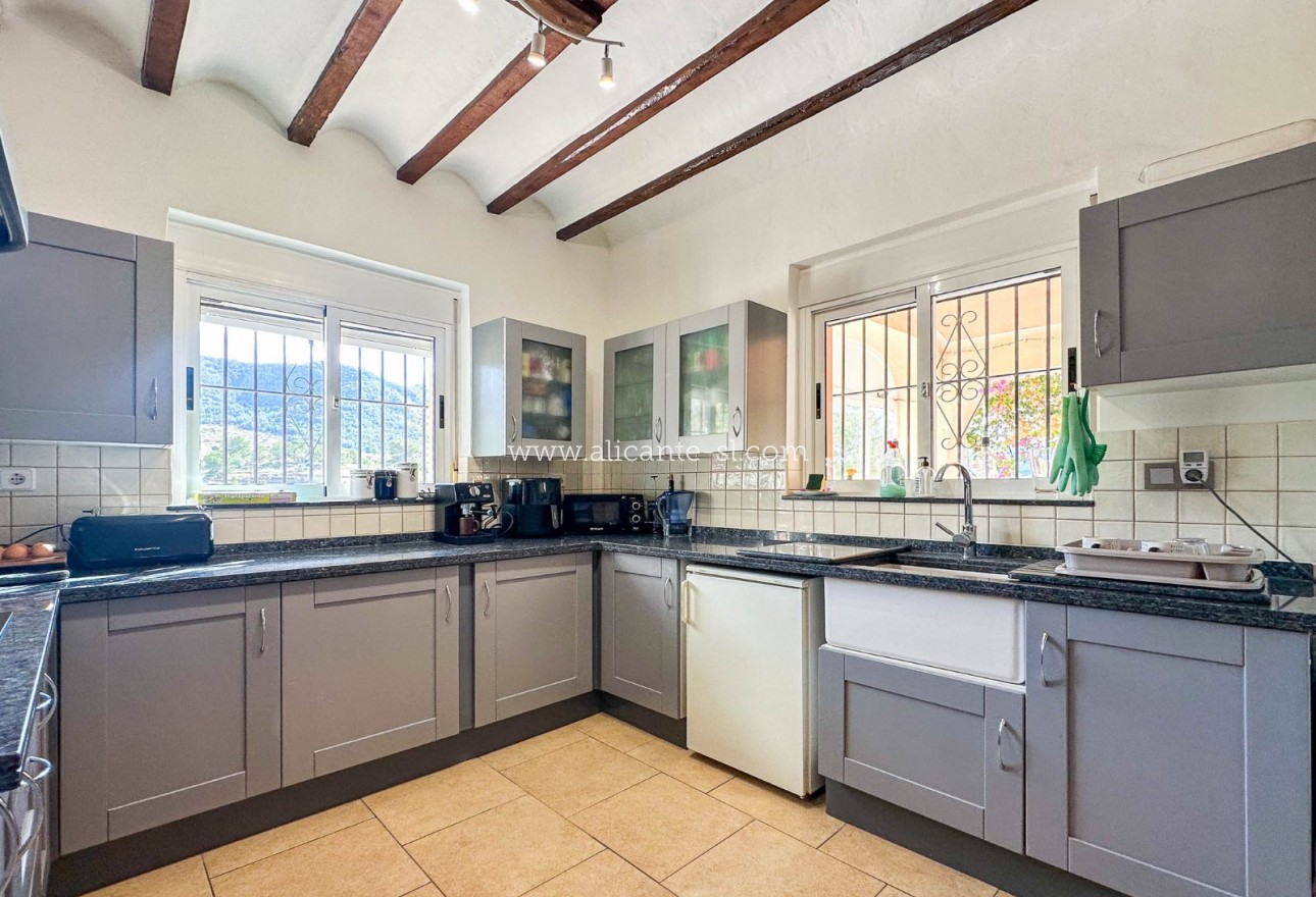 Sale - Country House - abanilla