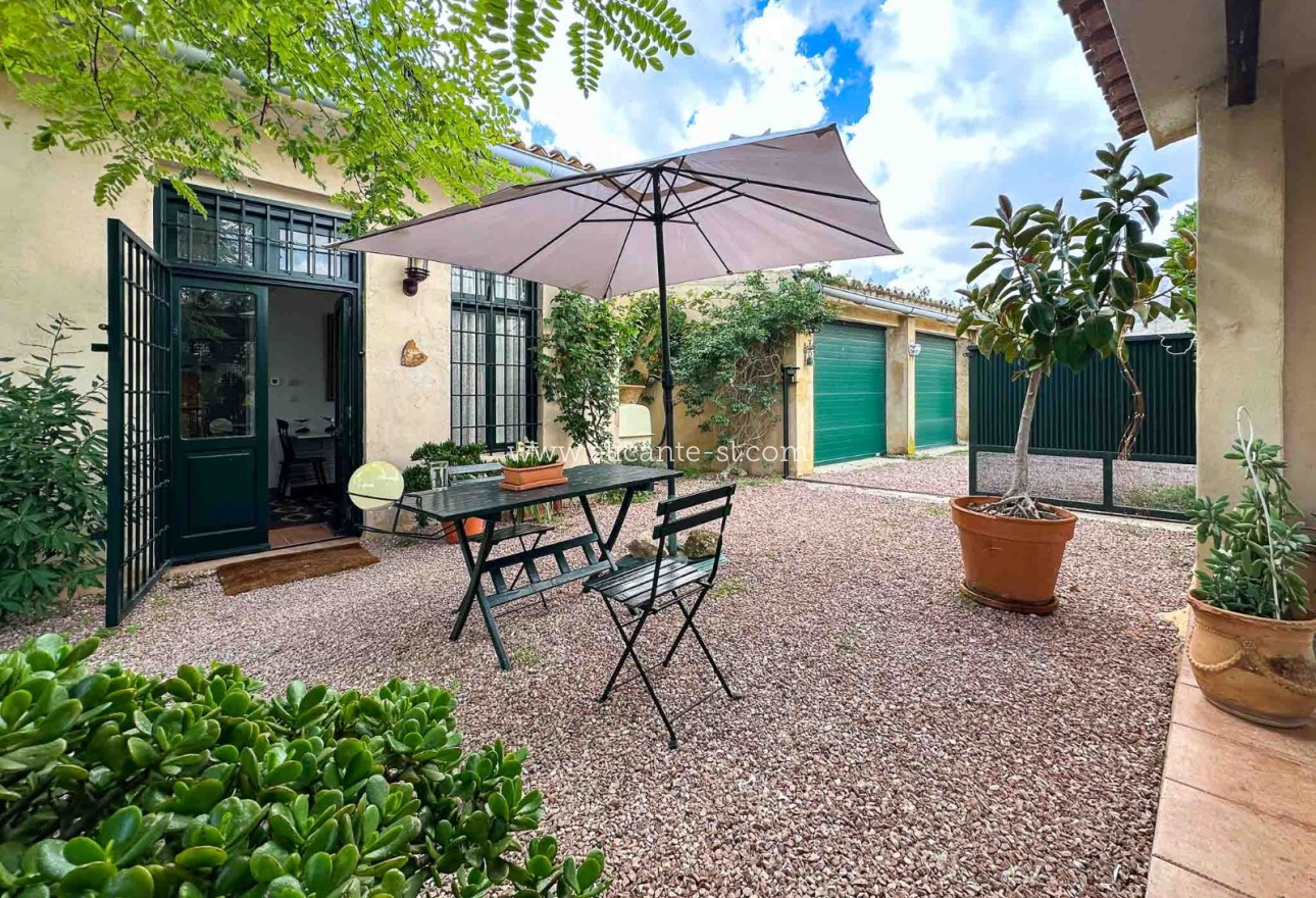 Sale - Country House - La Romana