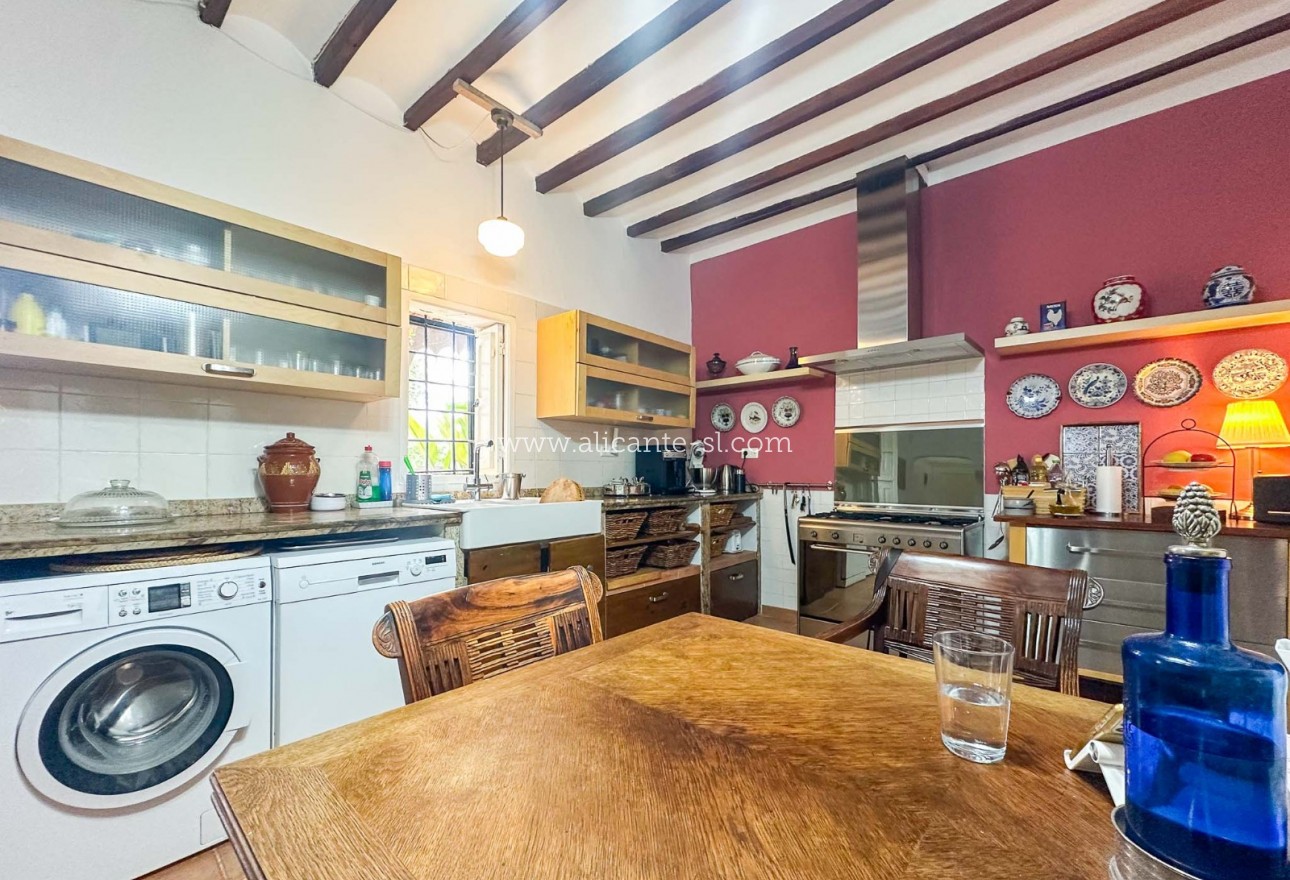 Sale - Country House - La Romana