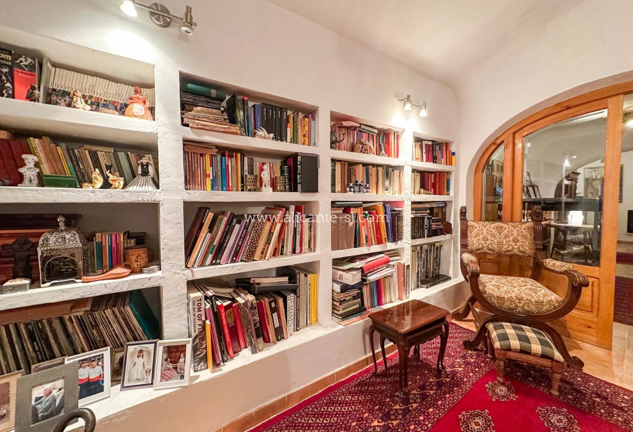 Sale - Country House - La Romana