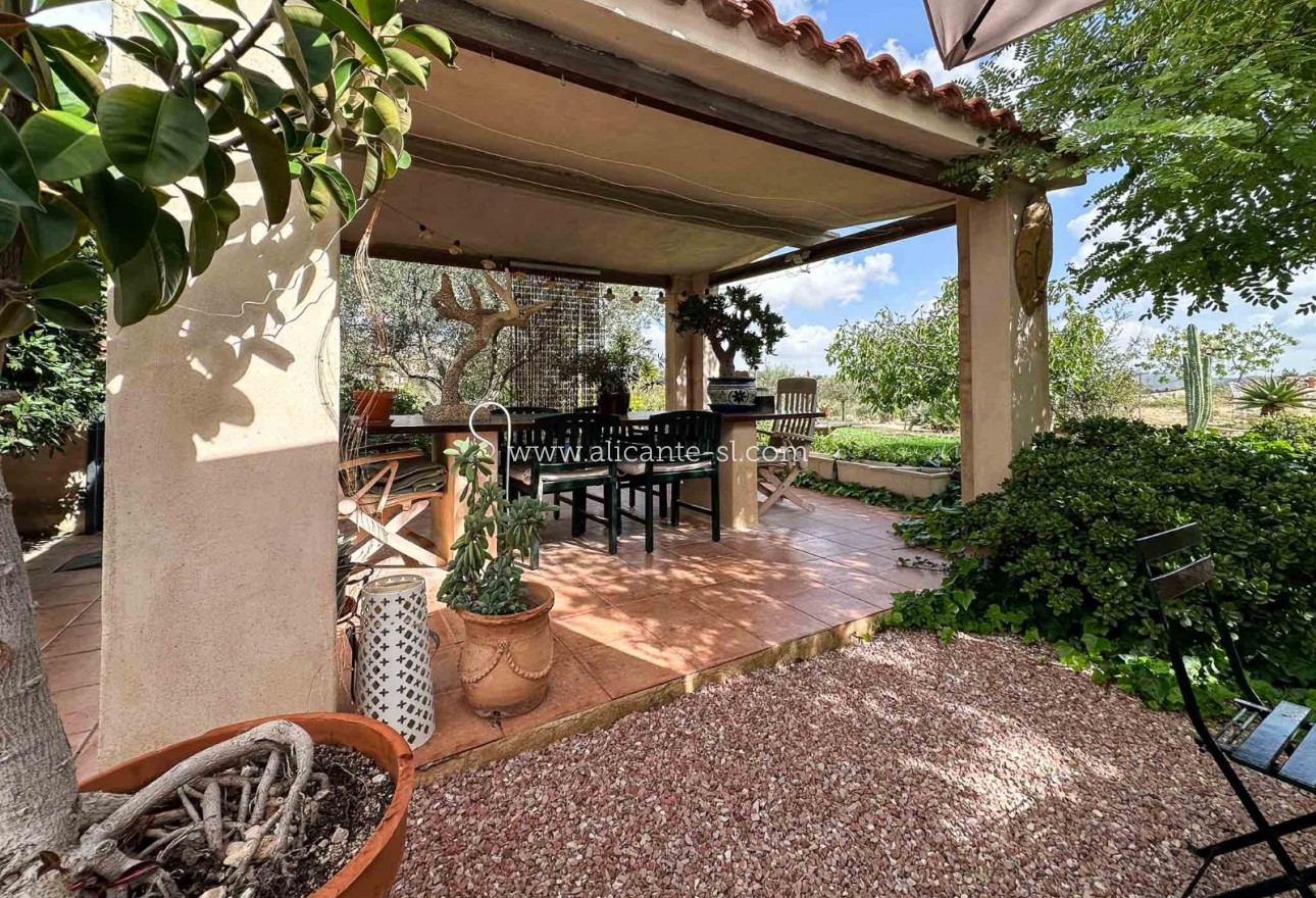 Sale - Country House - La Romana