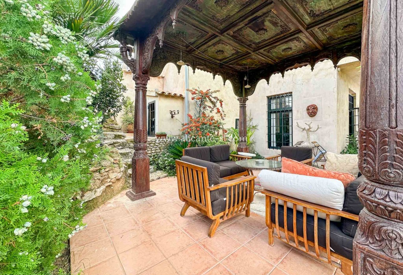 Sale - Country House - La Romana