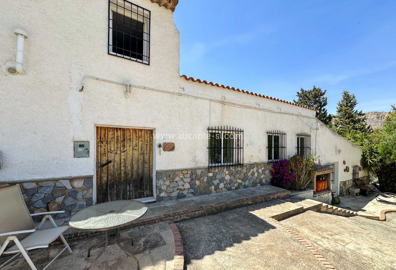 Sale - Country House - La Romana