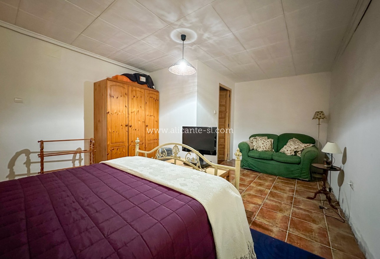 Sale - Country House - La Romana