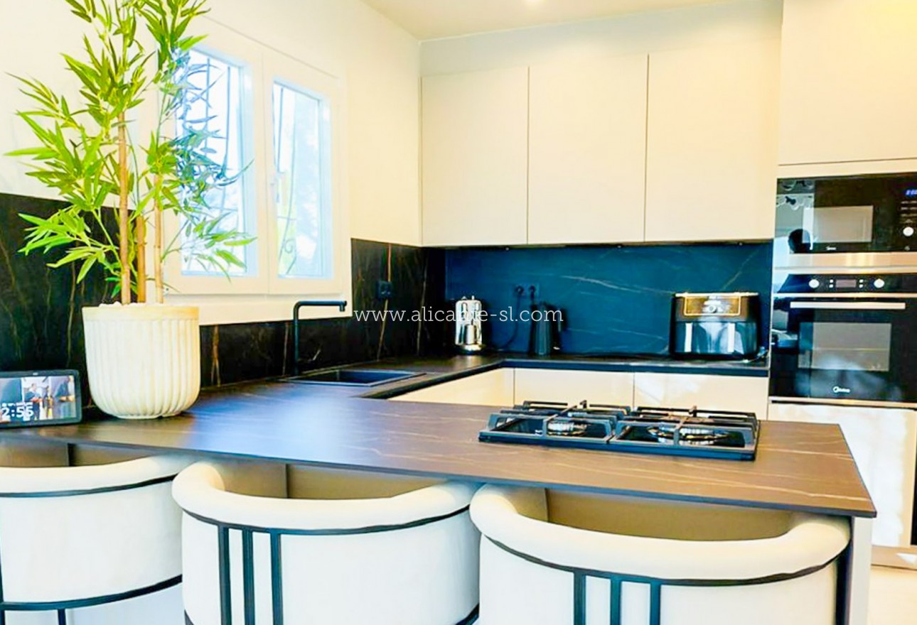 Sale - Country House - Pinoso