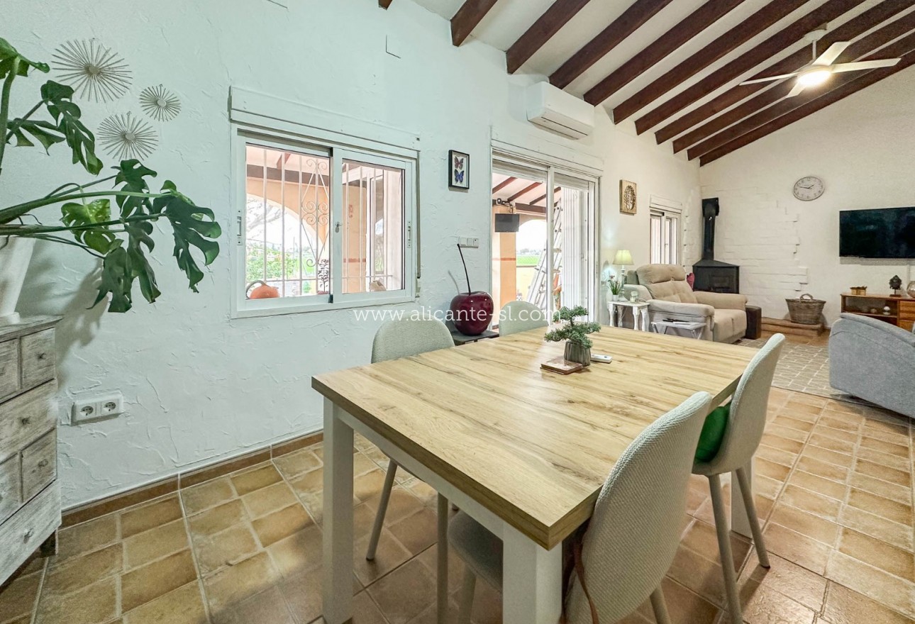 Sale - Finca - Dolores