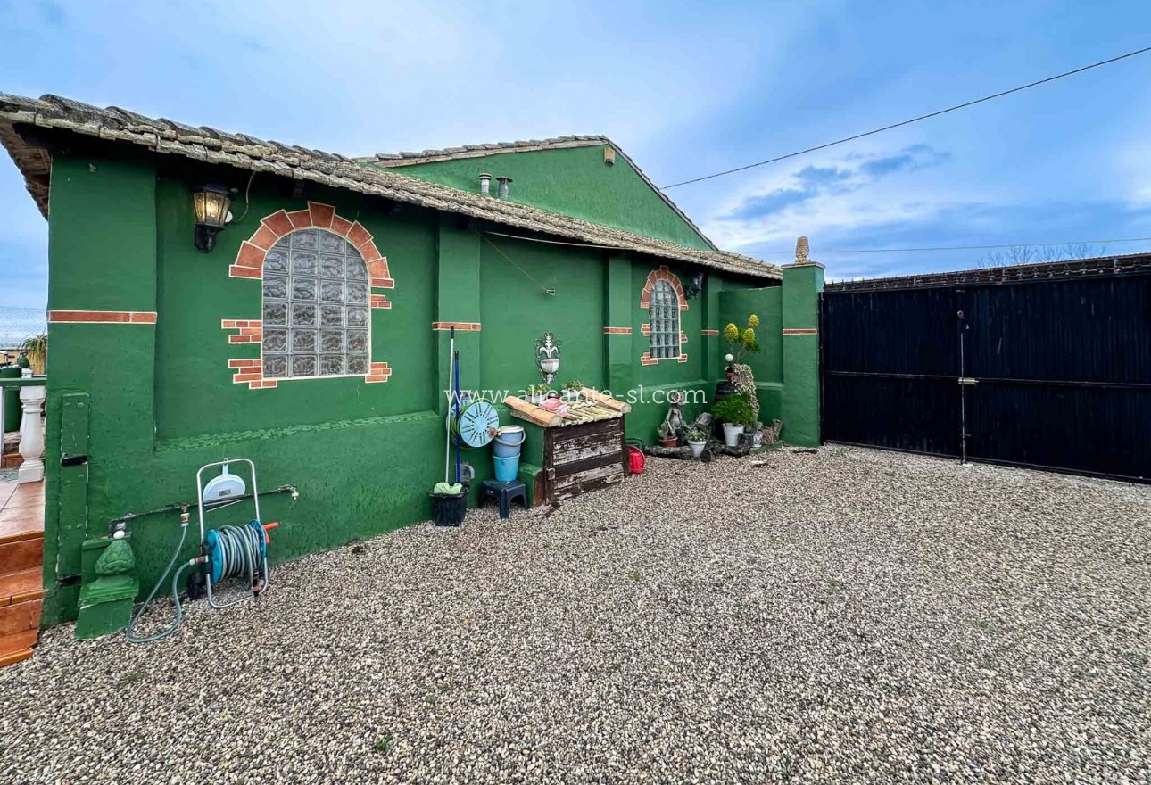 Sale - Finca - Dolores