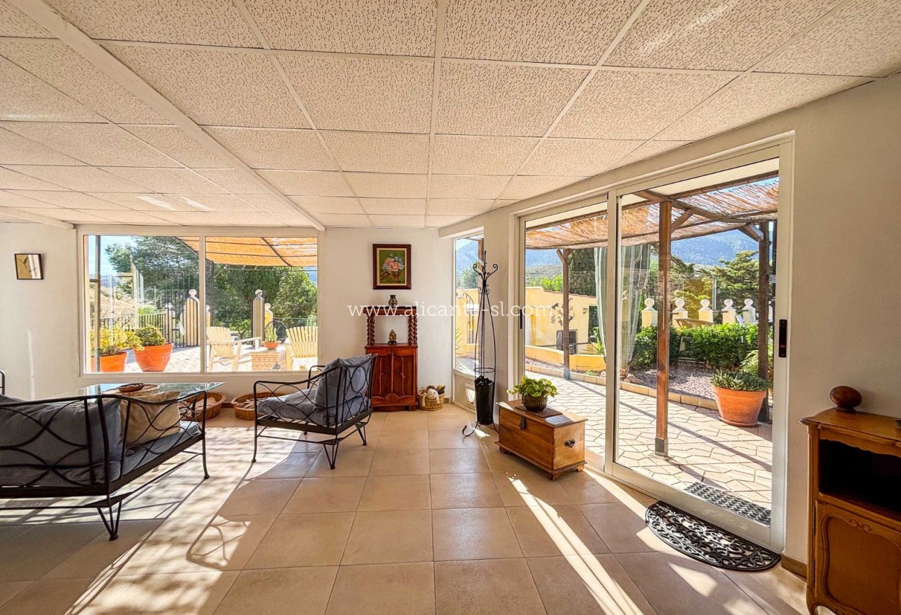 Sale - Finca - Hondón de las Nieves