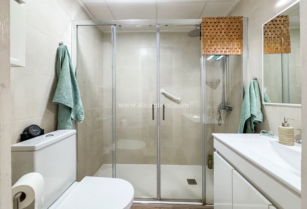 Sale - Finca - Hondón de las Nieves