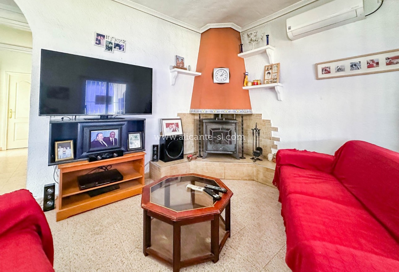 Sale - Finca - Hondón de las Nieves