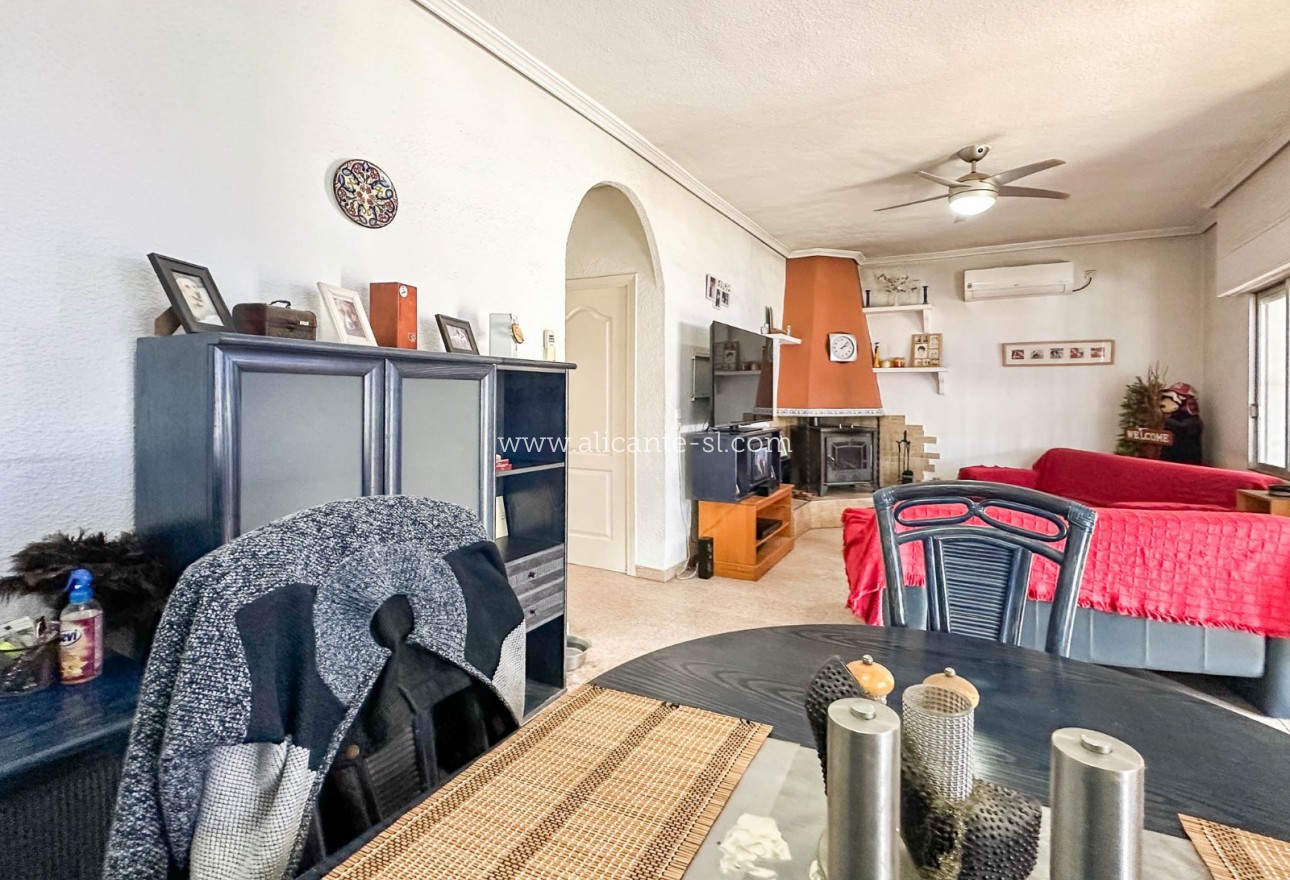 Sale - Finca - Hondón de las Nieves