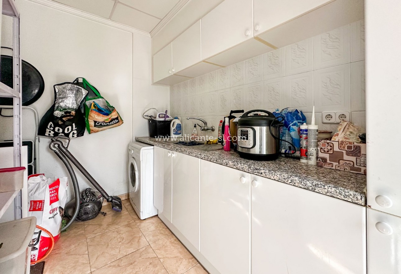 Sale - Finca - Hondón de las Nieves