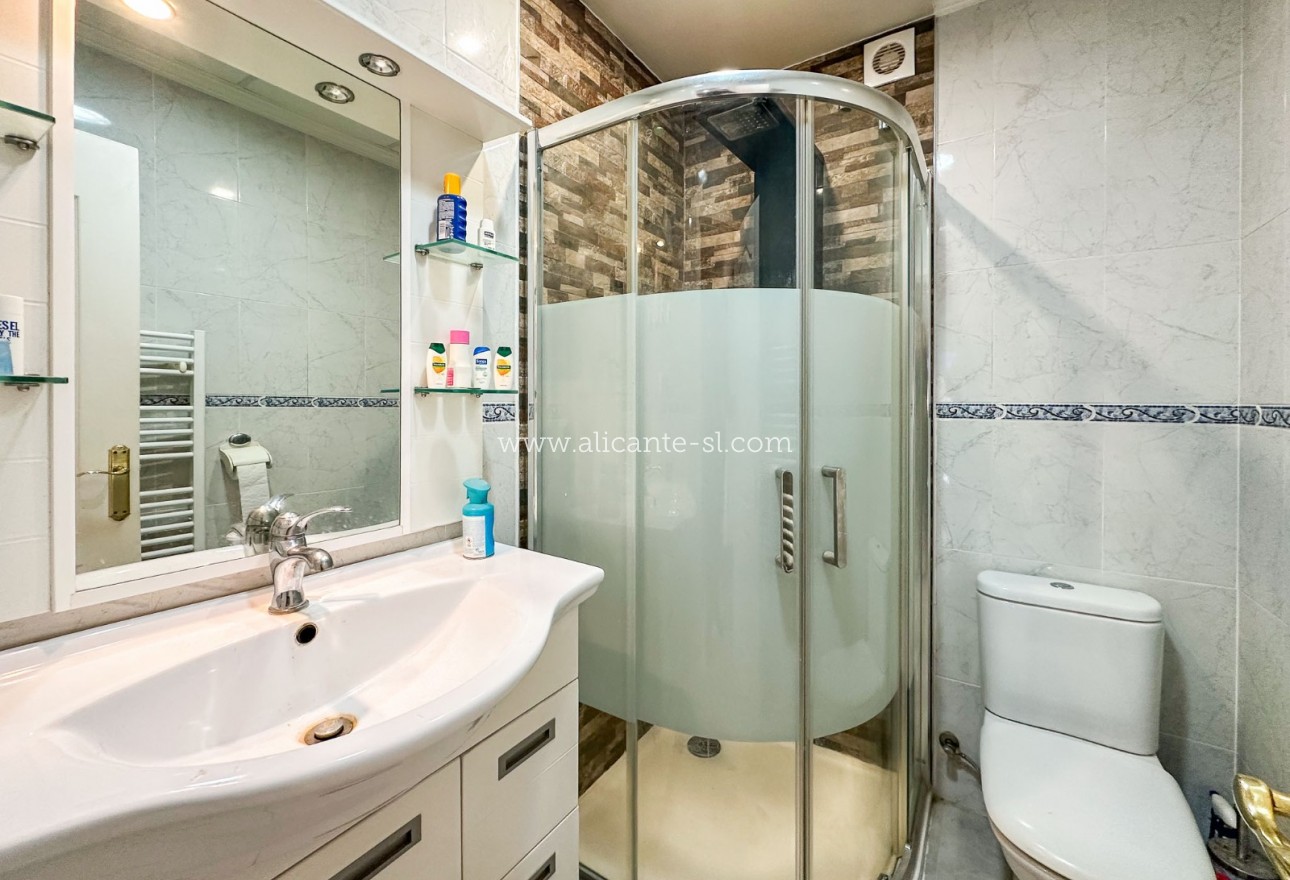 Sale - Finca - Hondón de las Nieves