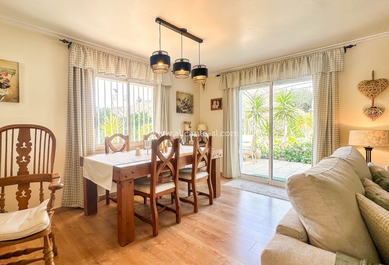 Sale - Finca - Hondón de las Nieves