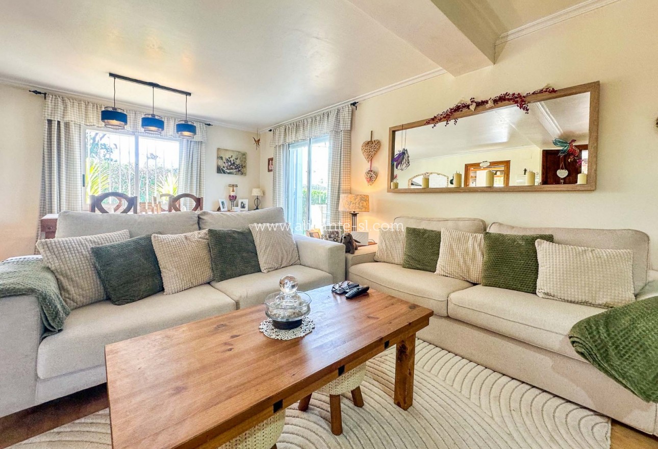 Sale - Finca - Hondón de las Nieves