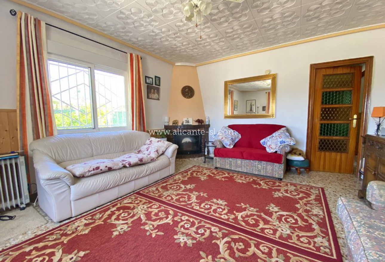 Sale - Finca - Hondón de las Nieves