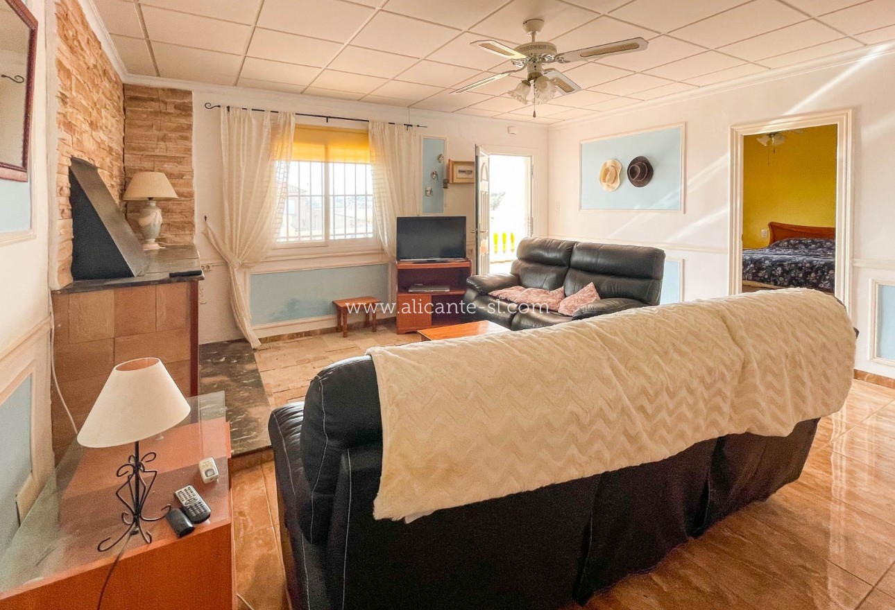 Sale - Finca - La Romana