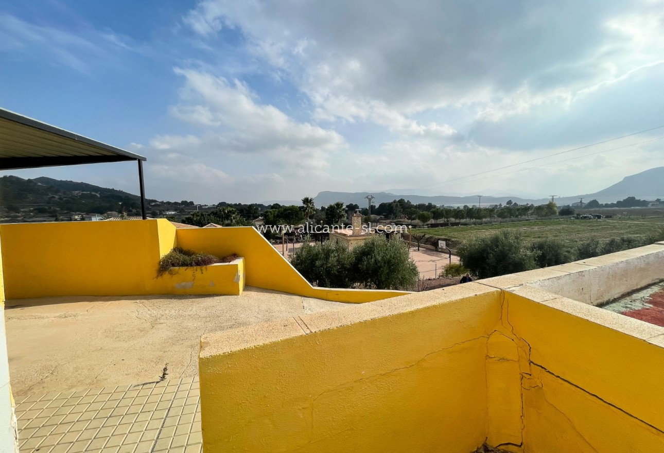 Sale - Finca - La Romana