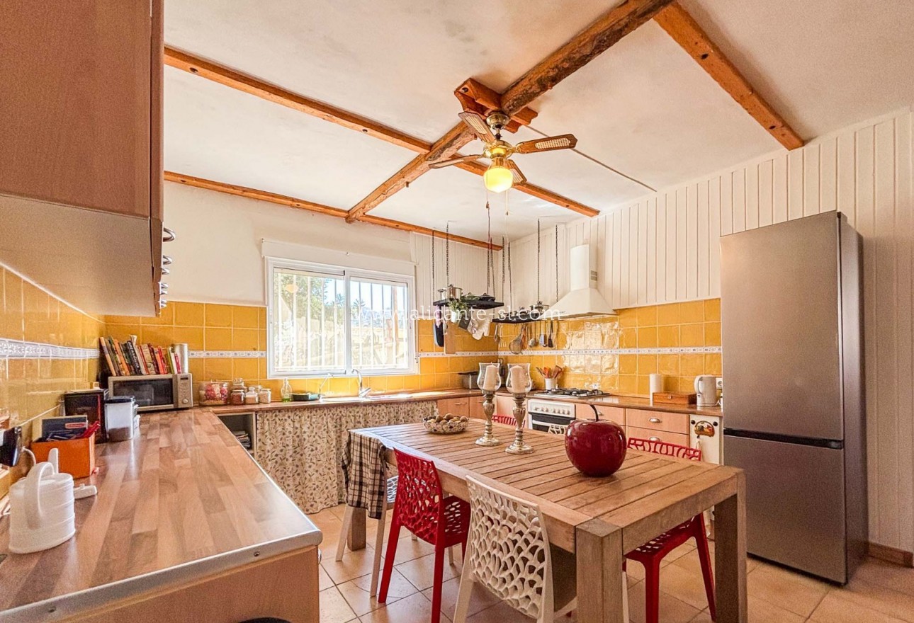 Sale - Finca - La Romana