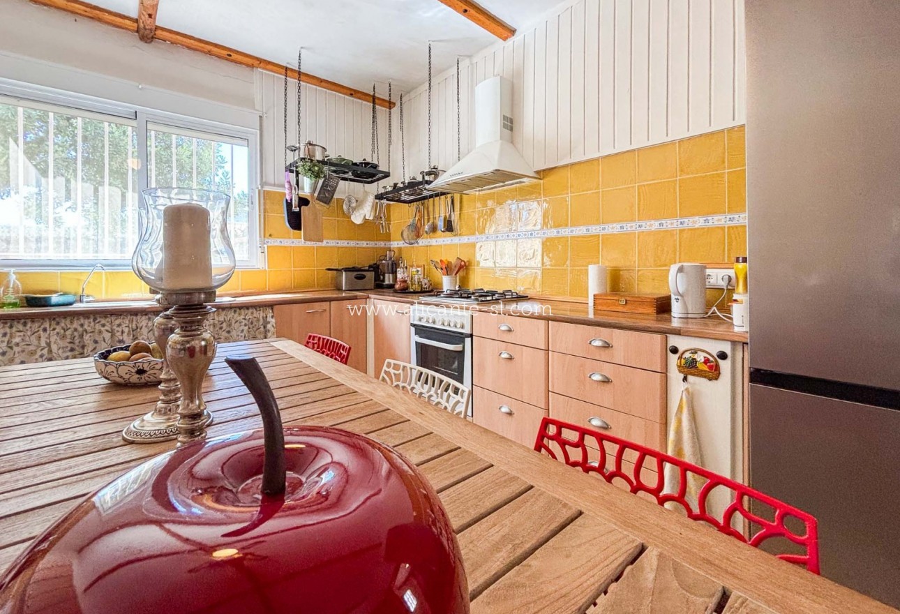 Sale - Finca - La Romana