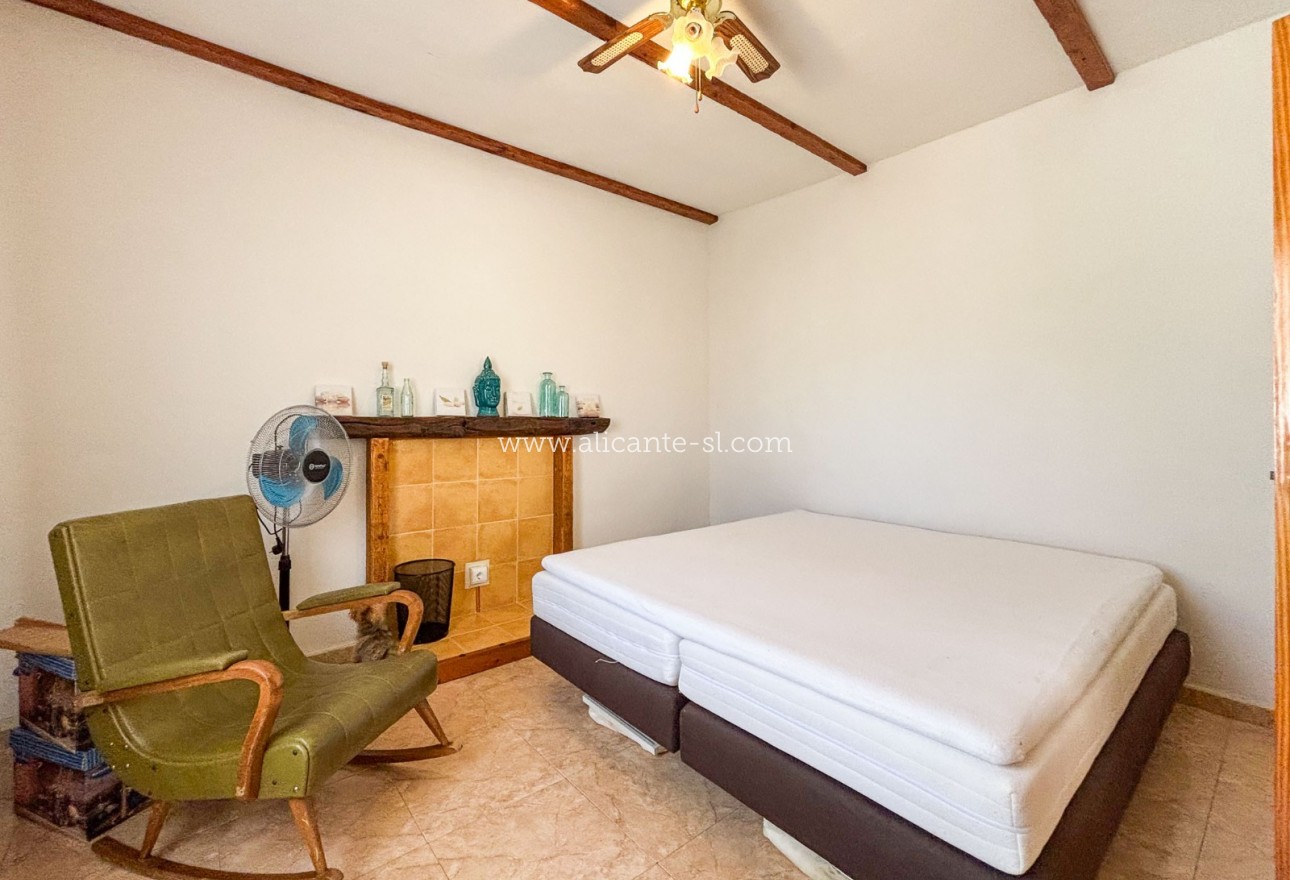 Sale - Finca - La Romana