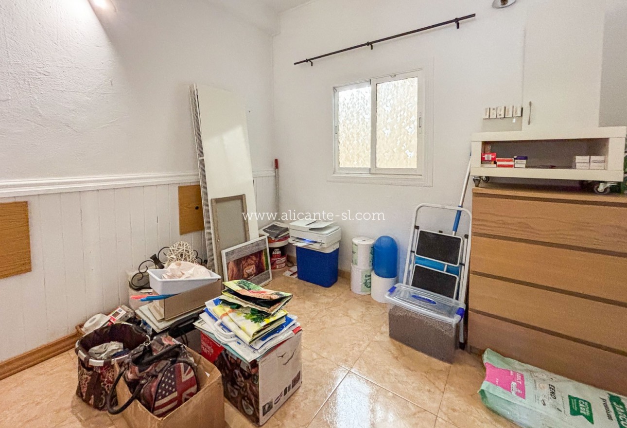 Sale - Finca - La Romana