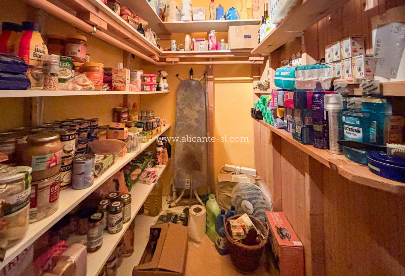 Sale - Finca - La Romana