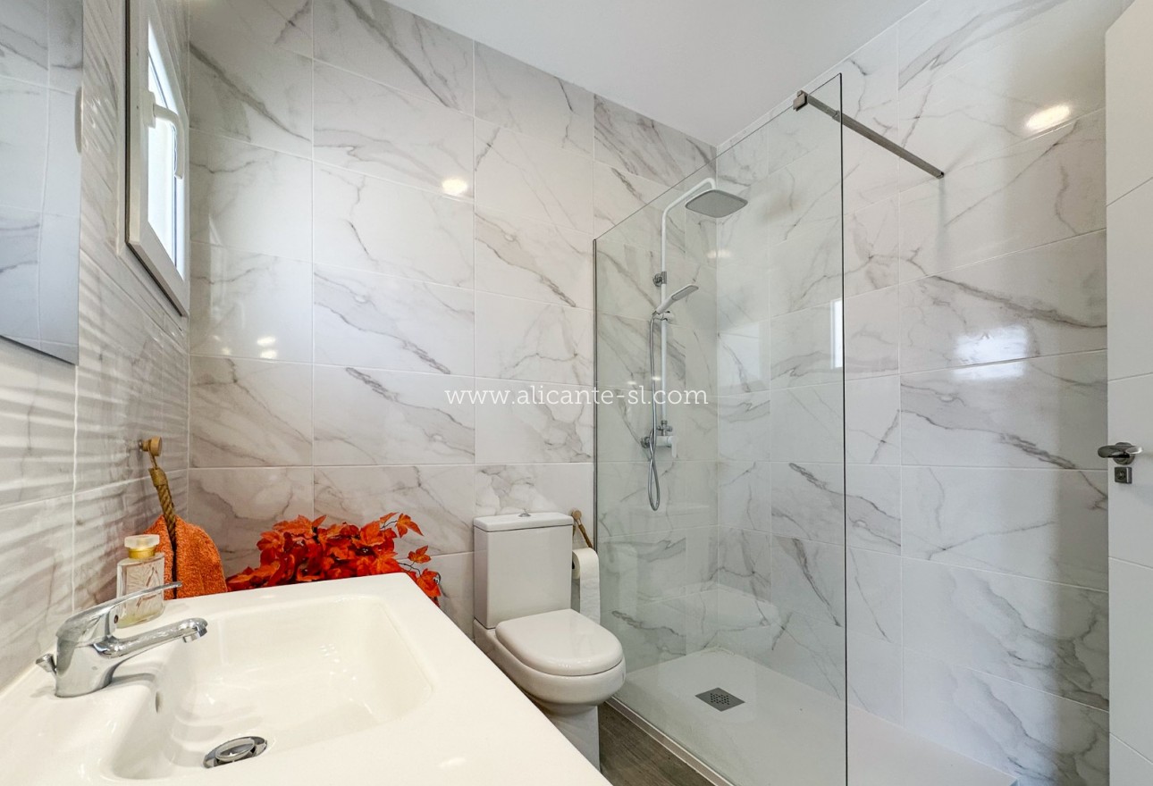 Sale - Townhouse - Barbarroja - Algueña