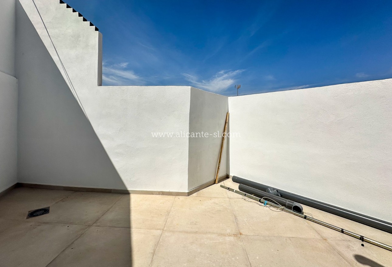 Sale - Townhouse - Hondón de las Nieves