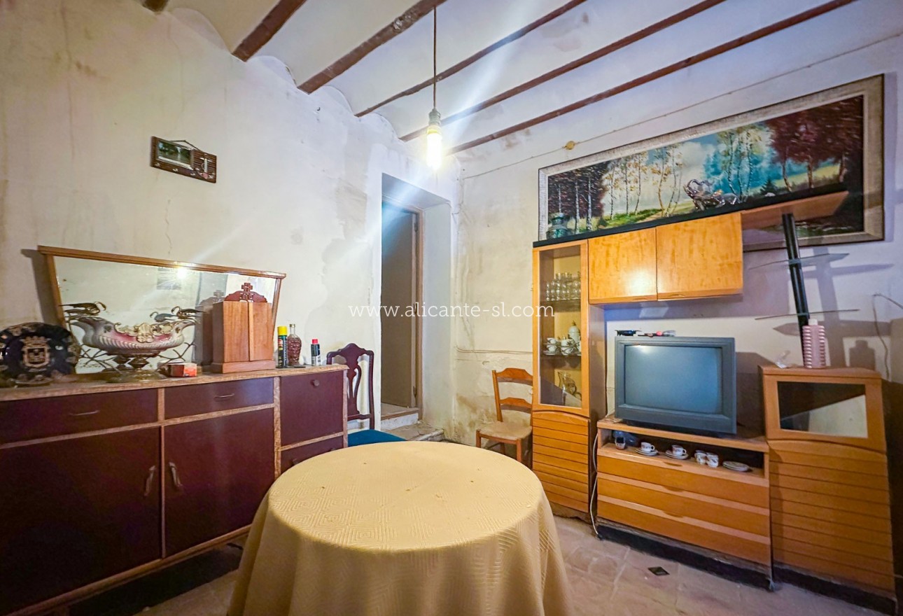 Sale - Townhouse - Hondón de las Nieves