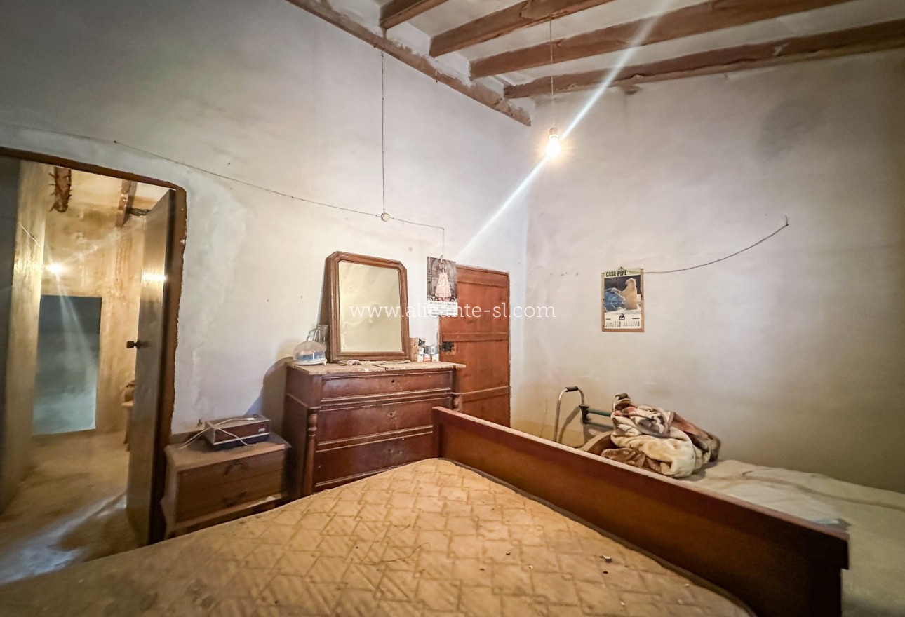 Sale - Townhouse - Hondón de las Nieves