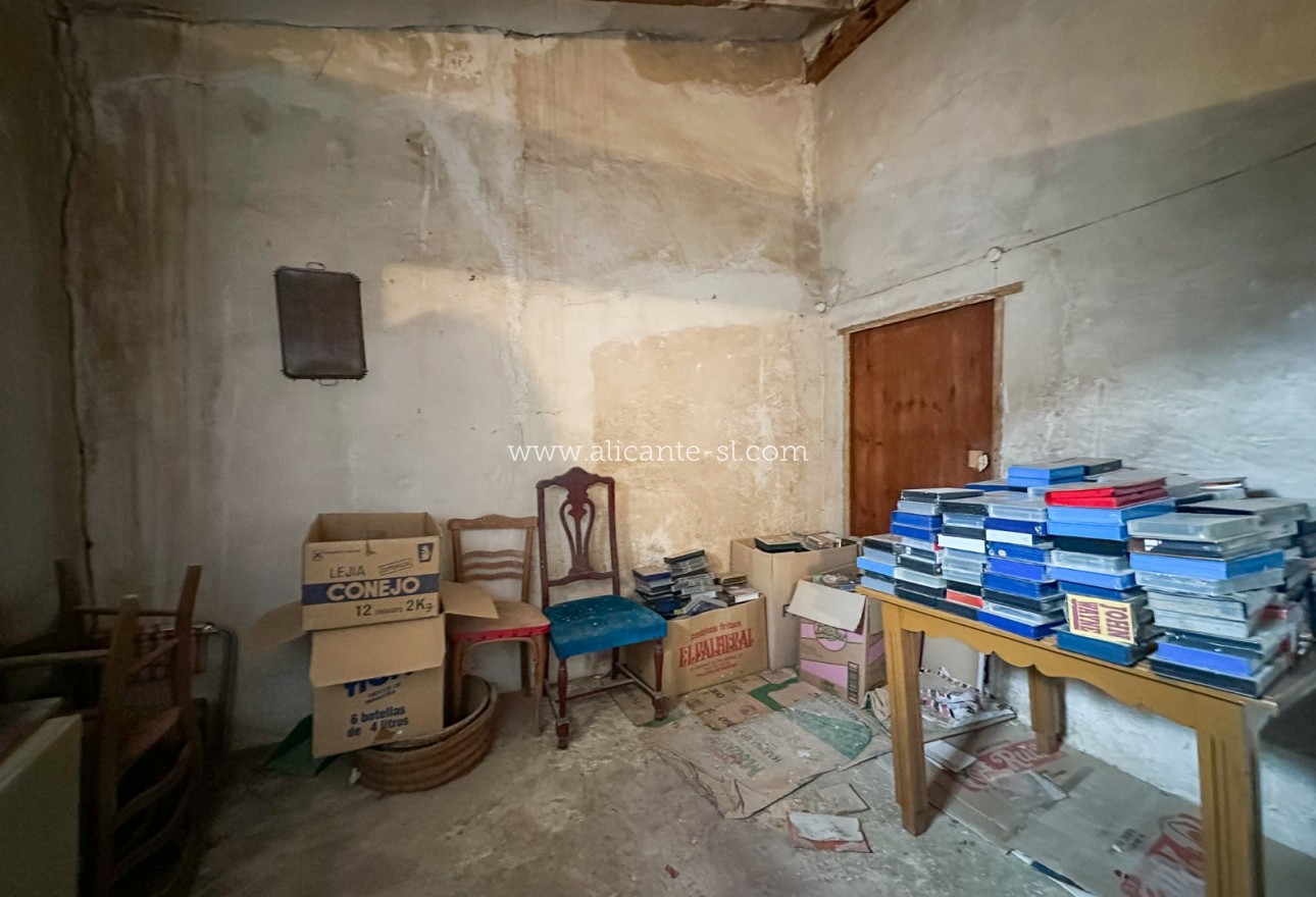 Sale - Townhouse - Hondón de las Nieves