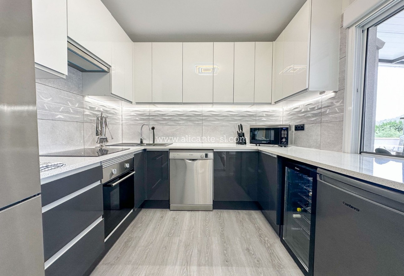 Sale - Villa  - Aspe