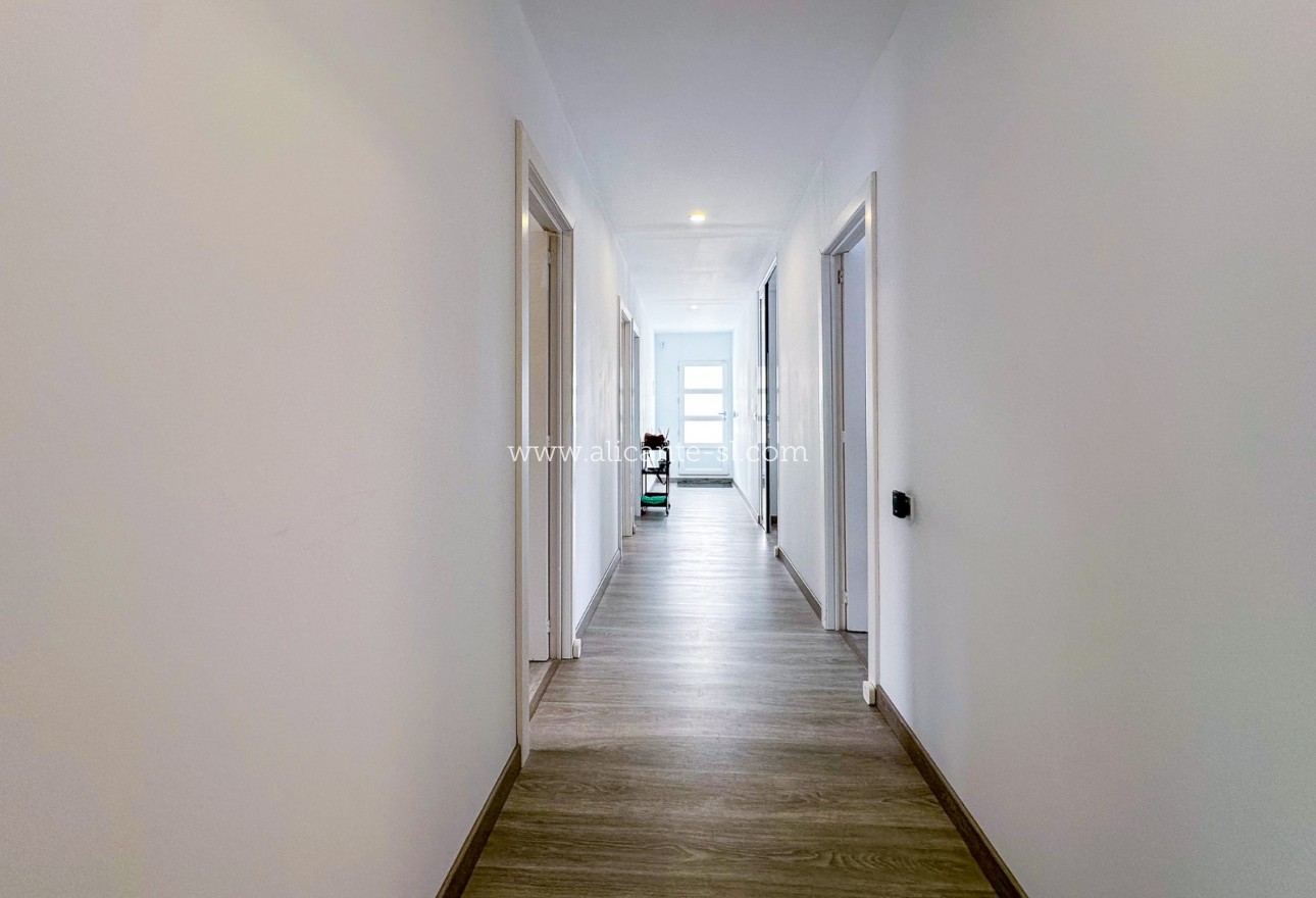 Sale - Villa  - Aspe